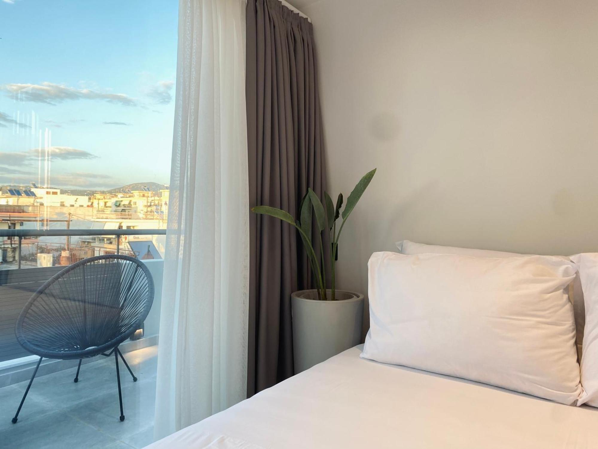 Hyperion Penthouse Apartment พาทรา ภายนอก รูปภาพ